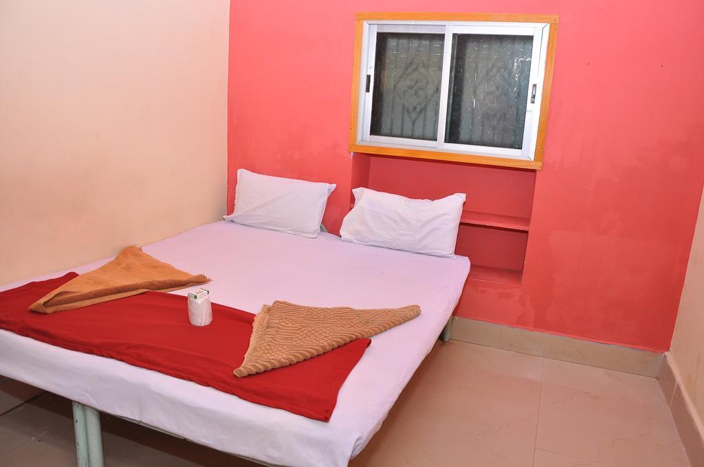 Manju Guest House Hampi Esterno foto